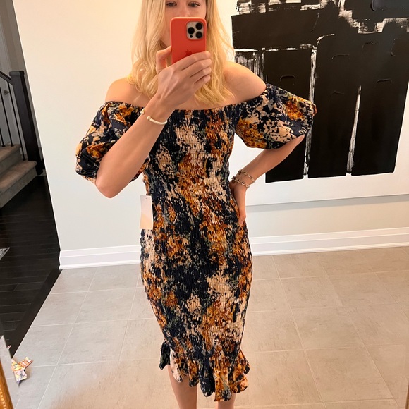 Never Fully Dressed - Navy Bloom JOJO dress - Picture 1 of 7